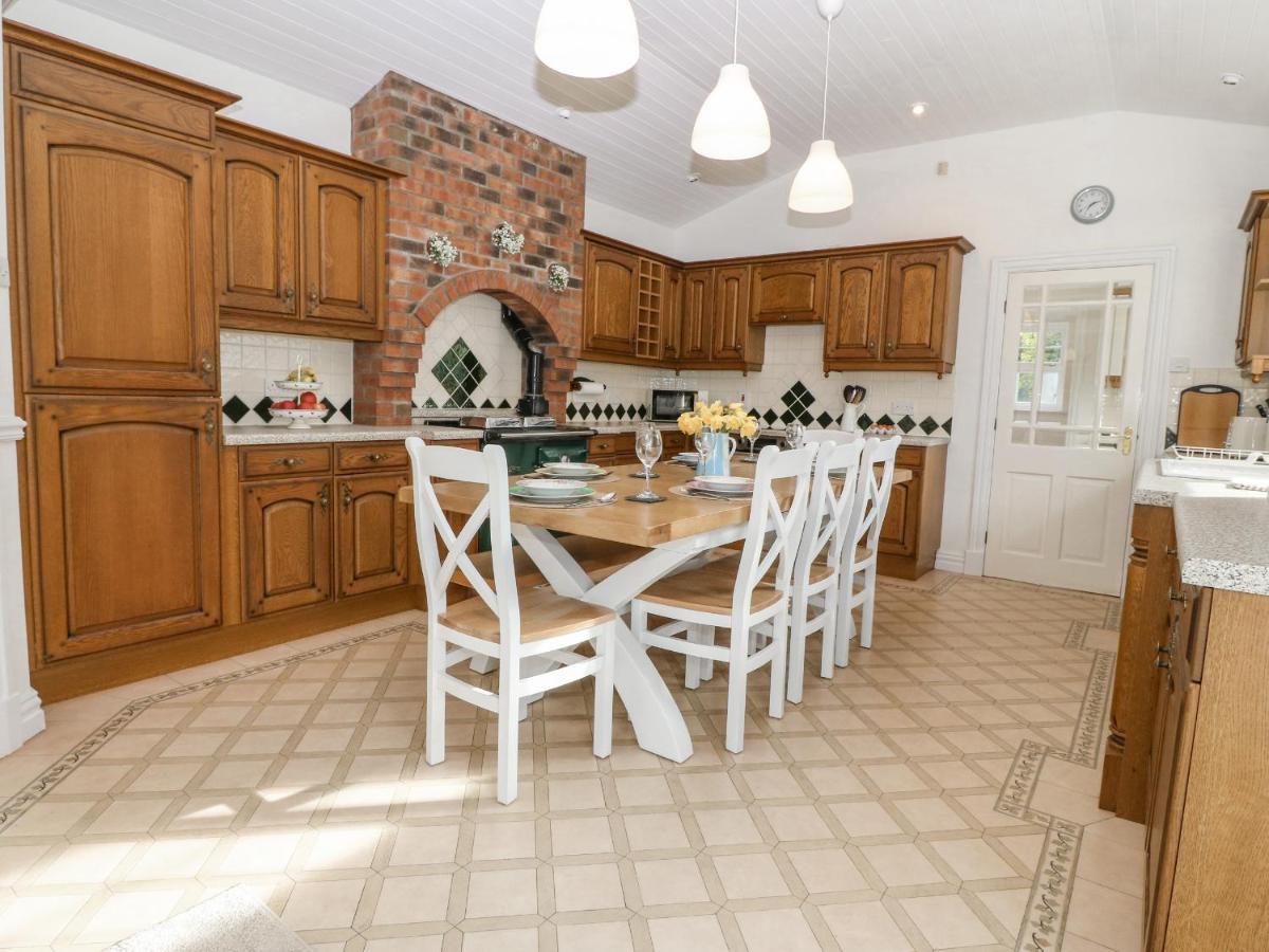 Bwthyn Clai Villa Llangefni Ngoại thất bức ảnh